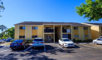 908 LAKE DESTINY Rd E, Altamonte Springs, FL 32714
