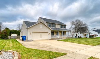 915 Red Tailed Ln, Amherst, OH 44001