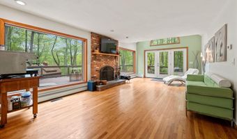 104 Barnes Hill Rd, Burlington, CT 06013