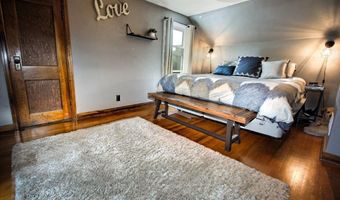 621 N LINWOOD Ave, Appleton, WI 54914