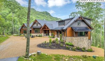 281 Lodge Woods Trl, Banner Elk, NC 28604