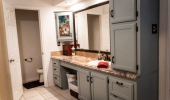 1511 Live Oak Ln, Andrews, TX 79714