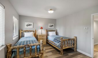 923 Bear Run Way, Arnold, CA 95223