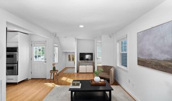 5300 WILSON Blvd, Arlington, VA 22205