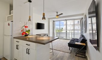 445 Kaiolu St 812, Honolulu, HI 96815