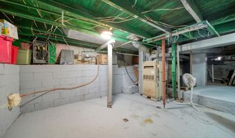 719 E Butler, Adrian, MI 49221