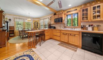 59 Payson St, Attleboro, MA 02703