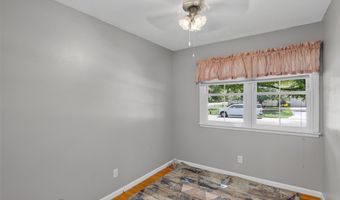 713 2nd St SE, Altoona, IA 50009
