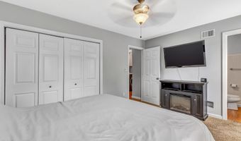 23 Sextant Dr, Barnegat, NJ 08005