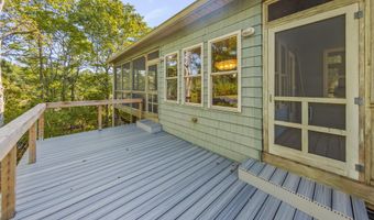 452 Indian Bluff Dr, Arapahoe, NC 28510