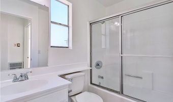 9235 Woodman Ave G, Arleta, CA 91331
