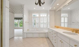 1505 Edgewater Ave, Arden Hills, MN 55112