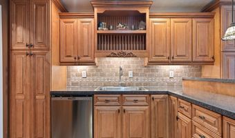 116 CHESTNUT Dr, Alabaster, AL 35007