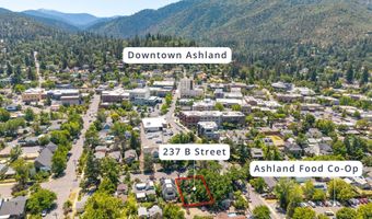 237 B St, Ashland, OR 97520