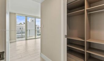 1150 101st St PH 702, Bay Harbor Islands, FL 33154