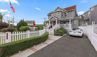 707 N Lake Dr, Belmar, NJ 07719