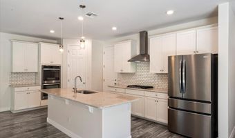 203 E ROADRUNNER Dr, Chandler, AZ 85286