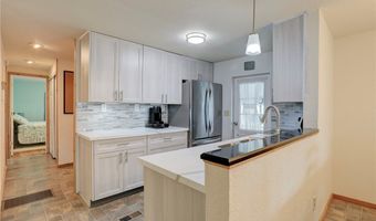 904 Thrush Cir, Barefoot Bay, FL 32976