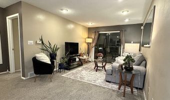 633 Meadow Pl, Ames, IA 50010