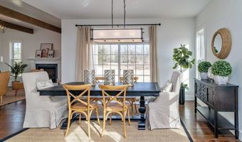37 Primrose Ln, Cromwell, CT 06416