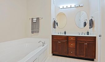 20385 BELMONT PARK Ter 103, Ashburn, VA 20147