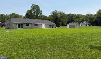 104 LAKE FRONT Dr, Dover, DE 19904
