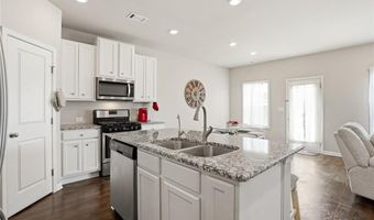 153 Auburn Crossing Dr, Auburn, GA 30011