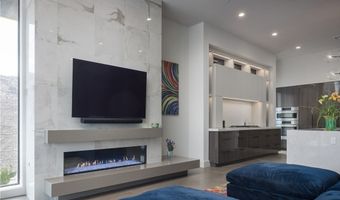 692 Scenic Cliff Dr, Henderson, NV 89012