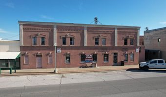23 W Olive St, Aurora, MO 65605