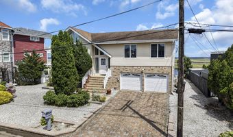259 Cypress Dr, Bayville, NJ 08721