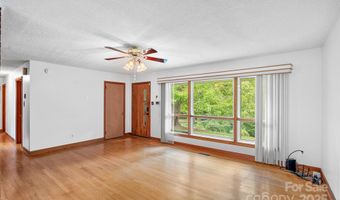 25 Baker Dr, Asheville, NC 28806