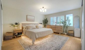 2708 York Rd, Carlsbad, CA 92010