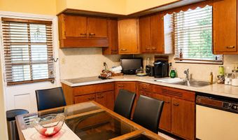 1993 Greenway Ave N, Columbus, OH 43219