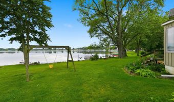 2948 E Skinner Lake N Dr, Albion, IN 46701