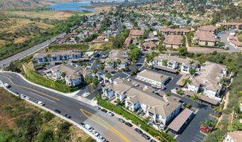 2708 Lake Pointe 209, Spring Valley, CA 91977