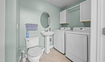 7 School St, Allenstown, NH 03275