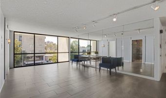 1340 S Beverly Gln 211, Los Angeles, CA 90024
