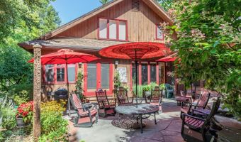 267 S Cove Rd, Burlington, VT 05401