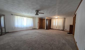 507 S CHURCH St, Albany, IL 61230