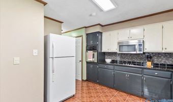 325 Ohara Dr, Albertville, AL 35950