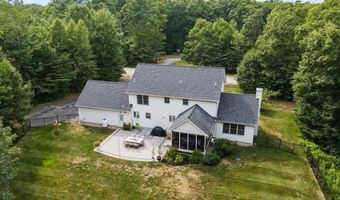 4 Dunnmoore Dr, Bow, NH 03304