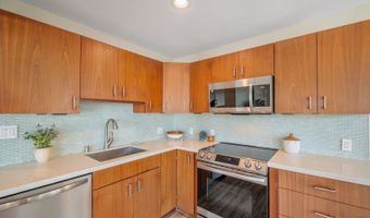 148 Kaelepulu Dr, Kailua, HI 96734