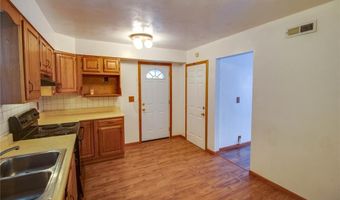 1053 Washington Ave, Alton, IL 62002