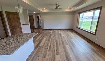 1309 18th St NE, Austin, MN 55912