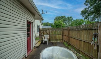1774 Laurie Dr, Austintown, OH 44511