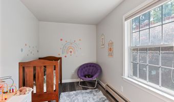 29 Grey Meadow Dr, Burlington, VT 05408