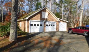 43 Chase Rd, Baileyville, ME 04694