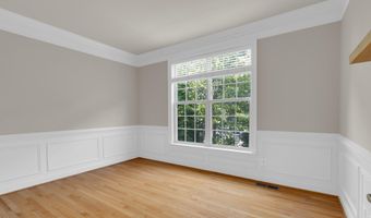 42706 CHISHOLM, Ashburn, VA 20148