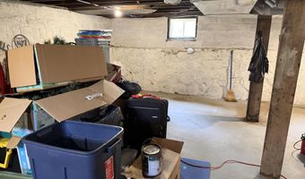 307 Perry St, Albion, MI 49224