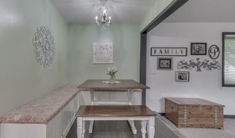 110 N Tresslar Ave, Bargersville, IN 46106